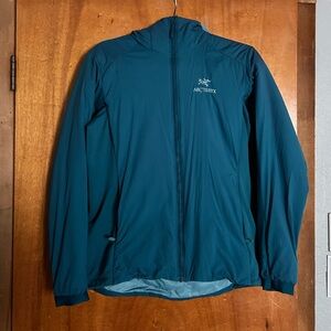 Arc'teryx Women’s Blue Atom Jacket